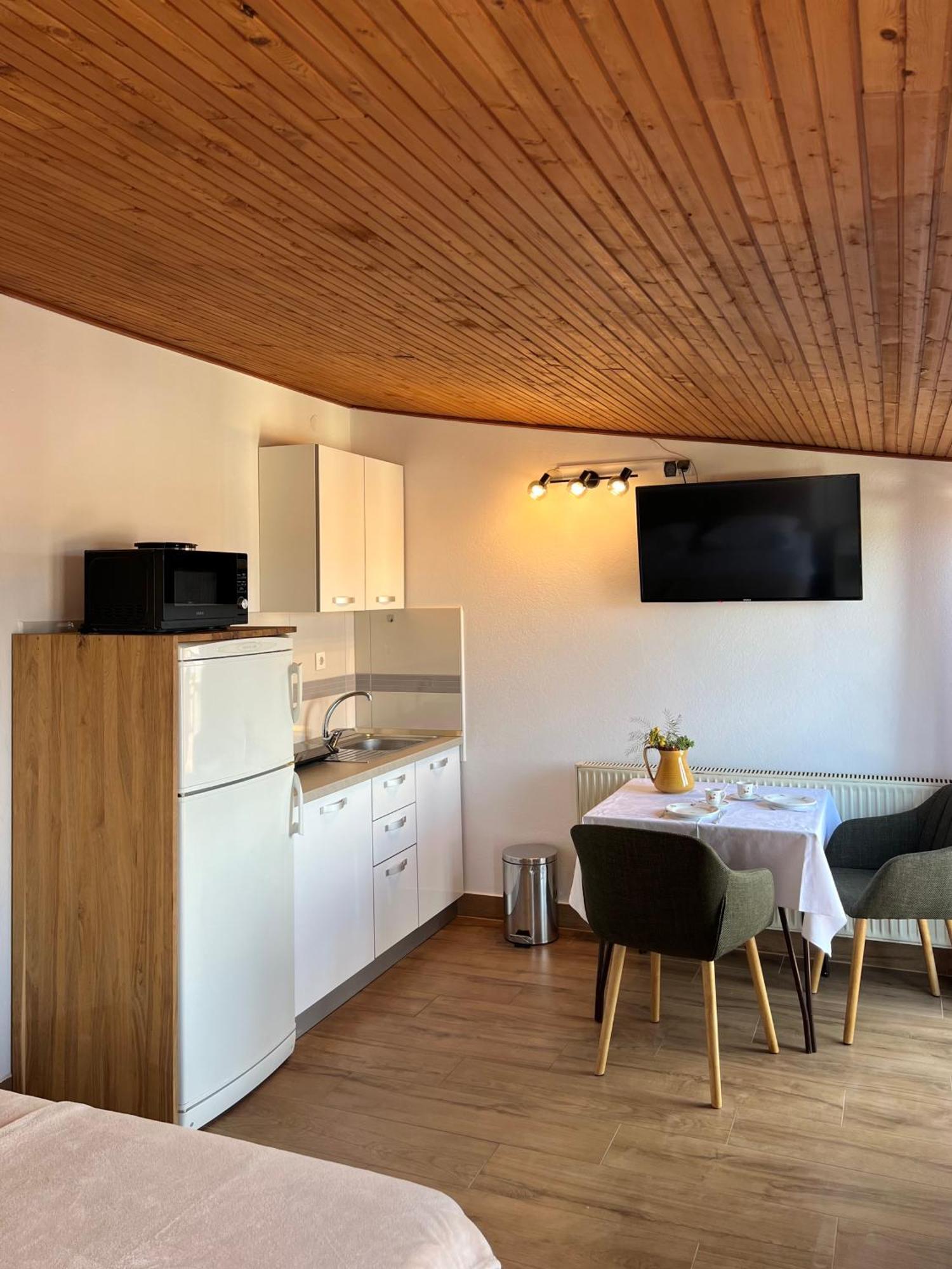 Apartment Rubin Jelsa (Hvar)